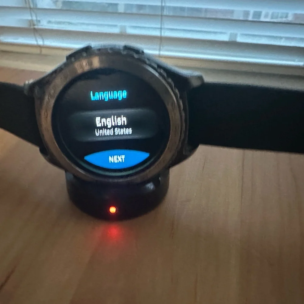 SAMSUNG SMART WATCH GEAR S2 -CLASSIC